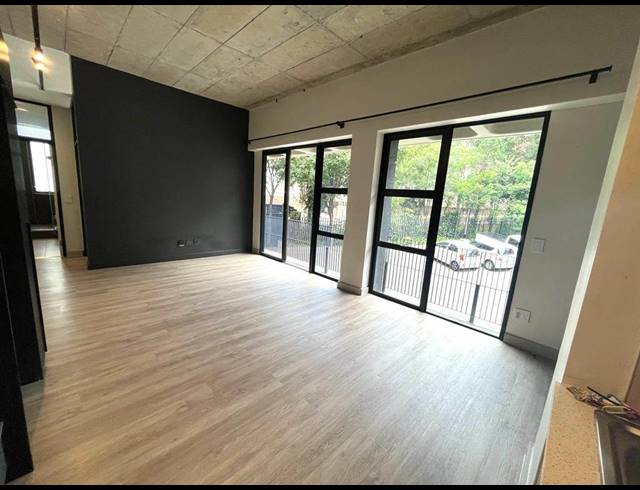 1 BEDROOM APARTMENT FOR SALE IN SANDOWN